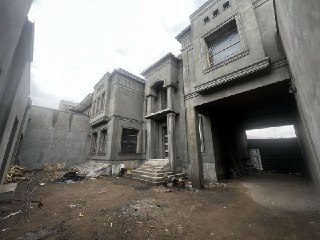 Ховли уй сотилади 4.5 сотка
