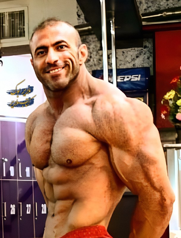 ملایربوکـــ | MalayerBook: 🖤 درگذشت تلخ و نابهنگام شادروان «پیمان سلیمانی» از قهرمانان پیشکسوت پرورش اندام ملایر را به جامعه ورزشی شهرستان و خانواد