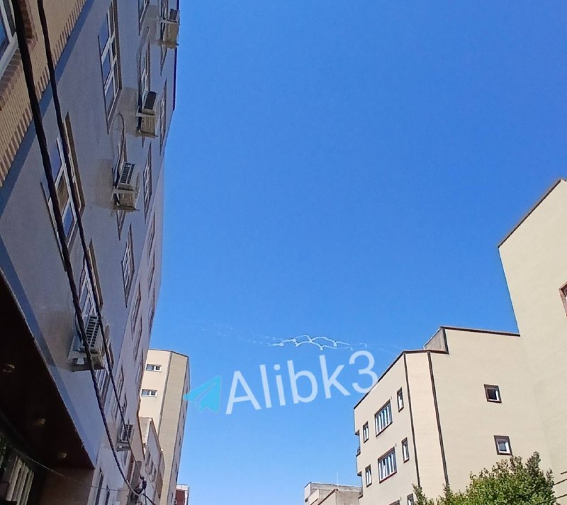 שיגור מספר טילים לעבר בסיסים אמריקאים באזור