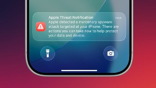 Apple массово предупреждает пользователей об атаках шпионского ПОЕсли на девайс пришёл тревожный поп-ап с предупреждением, рекомендуется перевести устройство в режим блокировки и обратиться к специалистам по цифровой безопасности.Остальным пользователям ко