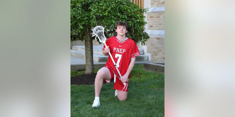 Connecticut teen to stand trial for prep school athlete's murder that has 'shaken' parents, schools: attorney