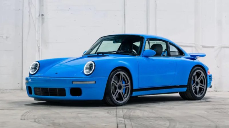 За тюнингованный Porsche 911 хотят получить 3 млн долларов