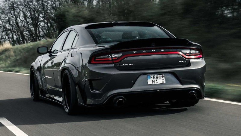 Dodge Charger SRT Hellcat от немецкого ателье S. Bader Karosserie und Lack 3