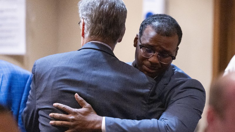 3 former Memphis officers acquitted in fatal beating of Tyre Nichols after he fled a traffic stop