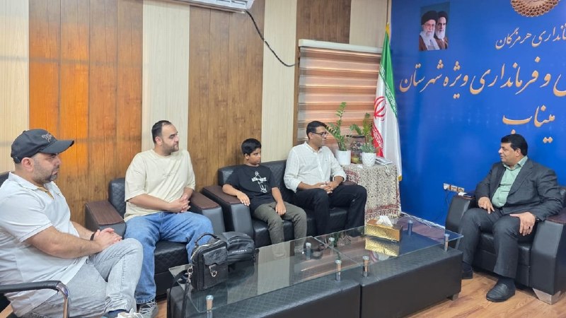 اخبار هرمزگان: کلنگزنی بزرگ ترین مرکز علمی و الکترونیک جنوب ایران در میناب🔹عملیات اجرایی بزرگترین مرکز علمی و الکترونیک جنوب ایران با