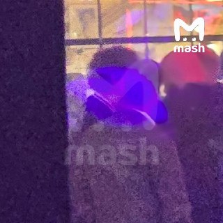 Никита Кологривый в День отца напугал гостей минского бара — актёр перепутал служебку с туалетом, поскандалил с персоналом и потребовал директора.Очевидцы рассказали Mash, что Кологривый предлагал официанту ответить за слова "как мужик", а администратору б