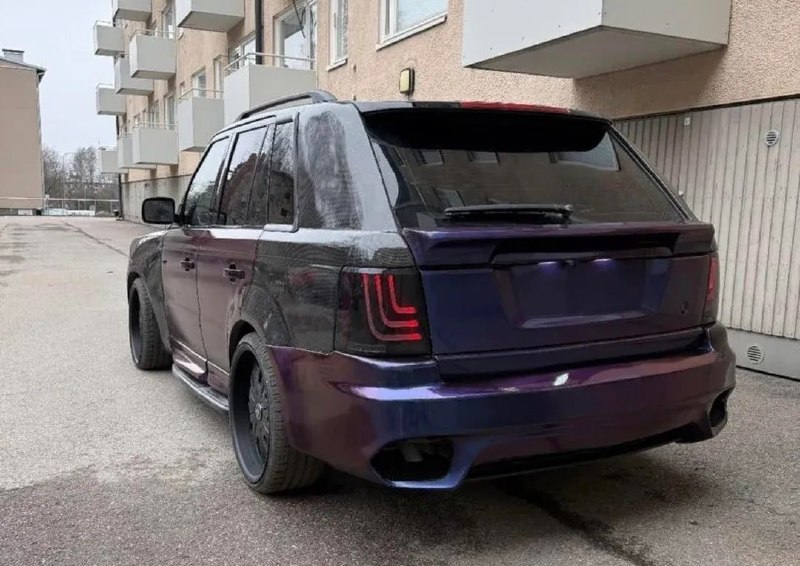 Финны превратили Range Rover Sport в копию Rolls-Royce Cullinan 3