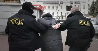 Обвинения становятся шире, доказательства — все более размытыми, а санкции — максимально жесткими. Очередная подборка из нашей «Хроники текущих репрессий»:➖ москвича Игоря Кульженкова приговорили к 13 годам строгого режима — за переписку в Telegram и перед