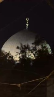 فلسطيني يوثق صعوده إلى الأقصى مع أذان الفجر