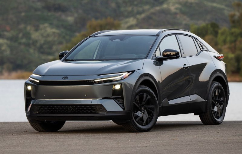 Toyota C-HR вернулся в США как электрокар
