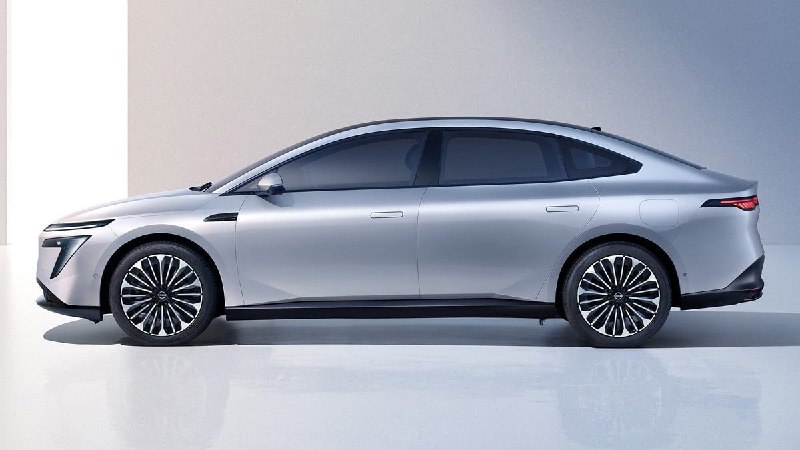 Nissan возродила Primera спустя 18 лет после ухода модели 2