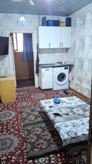 Shoshilinch sotiladi uy, egalikdan, makler haqisiz