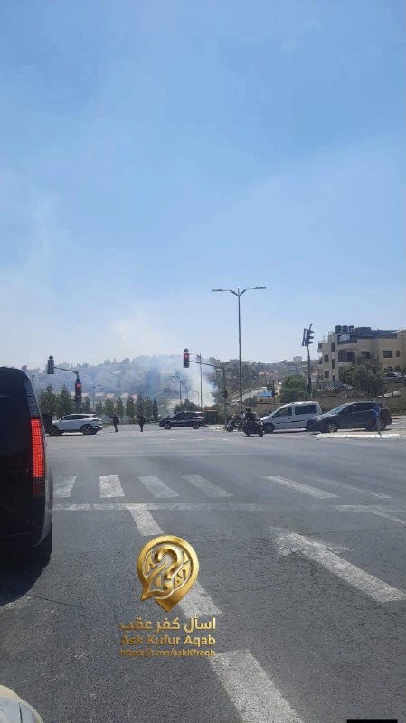 الاحتلال يغلق طريق جسر بيت حنينا بعد اندلاع حريق
