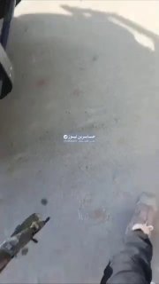 כנופיות הטרור של אל-ג'ולאני נכנסות לעיר אל-חסכה, הגובלת בעיראק, לאחר שהמנהיג הכורדי מזלום עבדי הודיע על פיר…