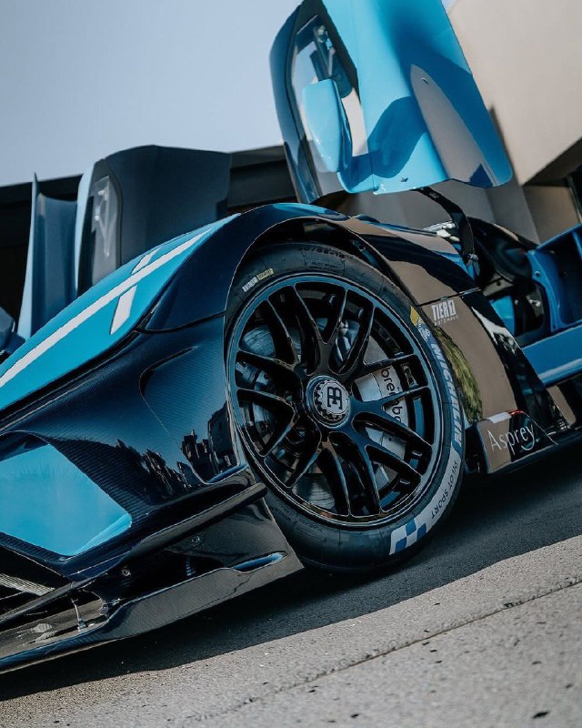 Bugatti Bolide 4