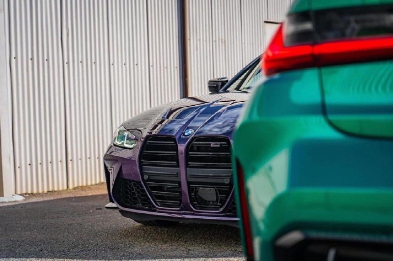 BMW M3 Competition Touring  Daytona Violet 4