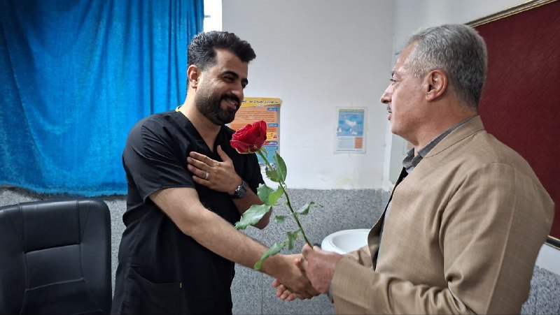 کانال سروشتی جوانرود: 🔻به مناسبت روز پزشک انجام شد؛تقدیر فرماندار جوانرود از پزشکان بیمارستان حضرت رسول(ص)🔹به مناسبت یکم شهریورماه روز پزشک، ه