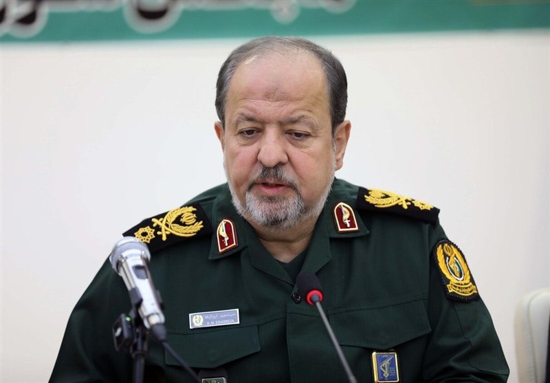 خبرگزاری بین المللی تصویری ایران پرس: 🔴 سرپرست وزارت دفاع: در شرایط جنگی هم سامانههای جدید وارد میدان شدند سردار ابنالرضا:🔹 با وجود ادعای دشمن مبنی بر نابود