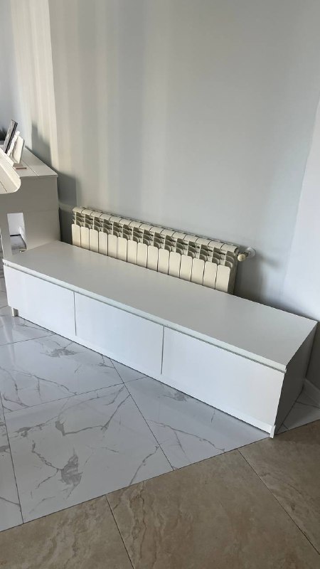 Продам тумбу под ТВ от Jusk