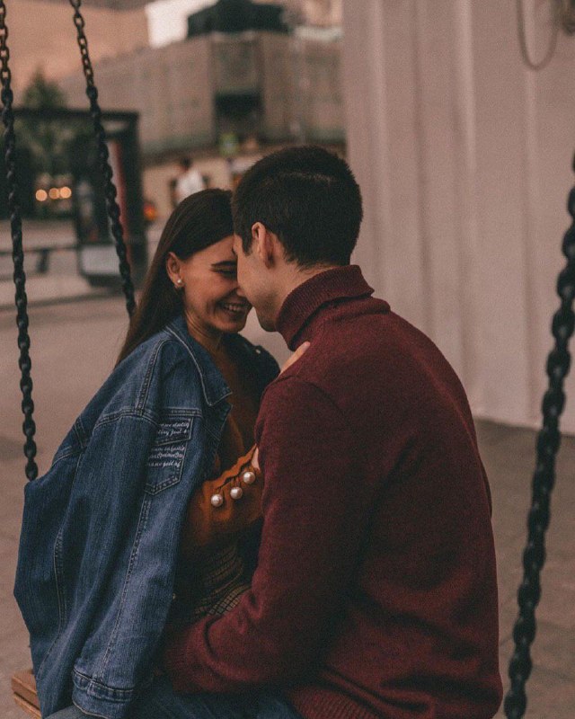 💕عاشقونه💕: اسکار بهترین لحظه است. لحظه‌ای که در آغوشم هستی.Oscar is the best moment.The moment I'm in my arms.@ashghanhmon♥️🌸