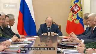 Putin calls Ukraine a "dictatorship" where "elections are not held."