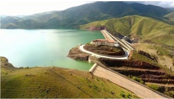 پیام ما آنلاین: 🔷هشدار نسبت به تداوم تنش آبی در حوضه دریاچه نمک🔶ذخایر سدهای فلات مرکزی ۴۰ درصد رشد کرد🔷با وجود رشد ۴۰.۵ درصدی حجم ذخایر