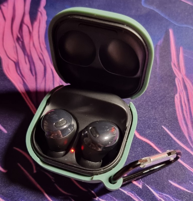 Samsung Galaxy Buds наушники (120 GEL/140 GEL) — фото 1