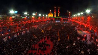 אל-נח'יל: מיליונים בלוויית "האייתוללה ההרוג סייד עלי אל-חוסייני חמינאי"