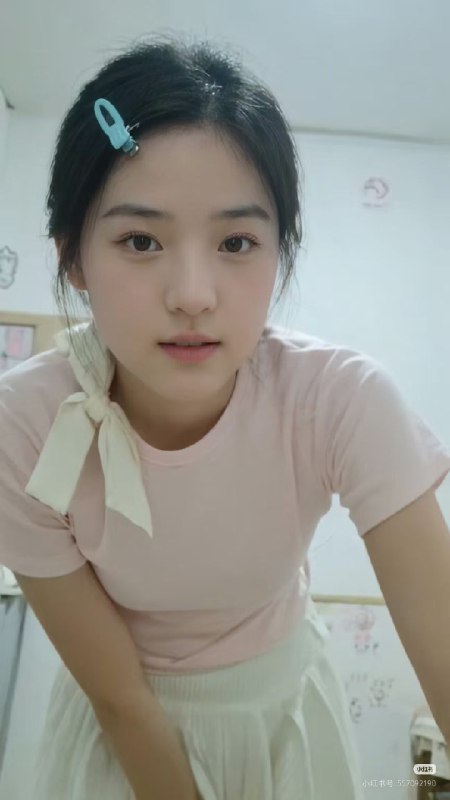 这几张图，我第一眼看时没注意细节，还真没发现是 AI 生成的这几张图，我第一眼看时没注意细节，还真没发现是 AI 生成的