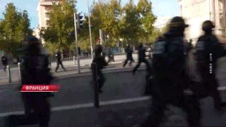 יותר מ-400,000 איש יצאו לרחובות ו- #33. במרכז אי שביעות רצון הן בעיות של חינוך, עלות העולה של חיים וחוסר אמ…