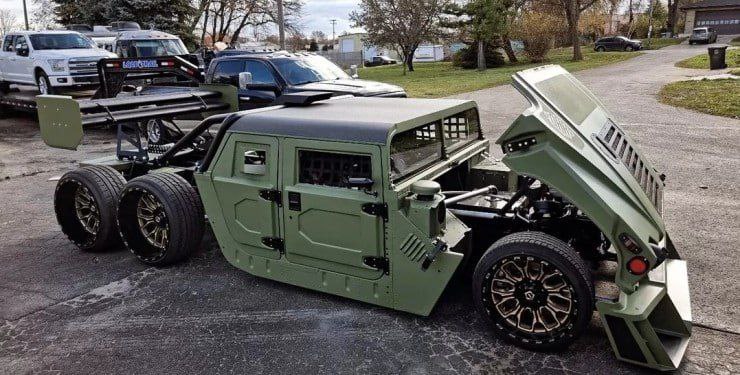 Военный Humvee превратили в безумный хот-род 3