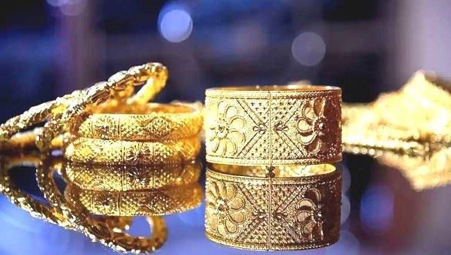 شبکه باران: 🔹ثبات نسبی بازار طلا و سکه #رشت، ۲۶ مرداد 🔸هر گرم طلای ۱۸ عیار هم اکنون در بازار رشت، ۱۹ میلیون و ۱۰۰ هزار تومان فروخته