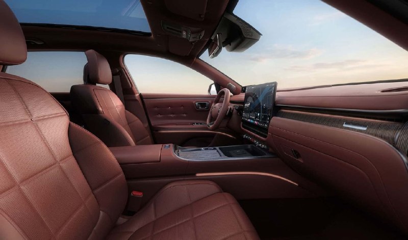 Hyundai показала первые фото обновленного Grandeur 3