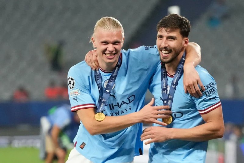 هت تریک با مزدک میرزایی: ⚽️ روبن دیاز و ارلینگ هالند به عنوان کاپیتان های اول و دوم منچسترسیتی برای فصل بعد انتخاب شدند. 💢با کانال رسمی هتریک همر