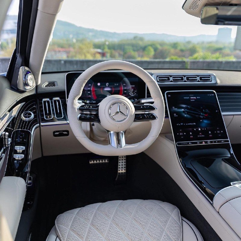 Mercedes Benz 8