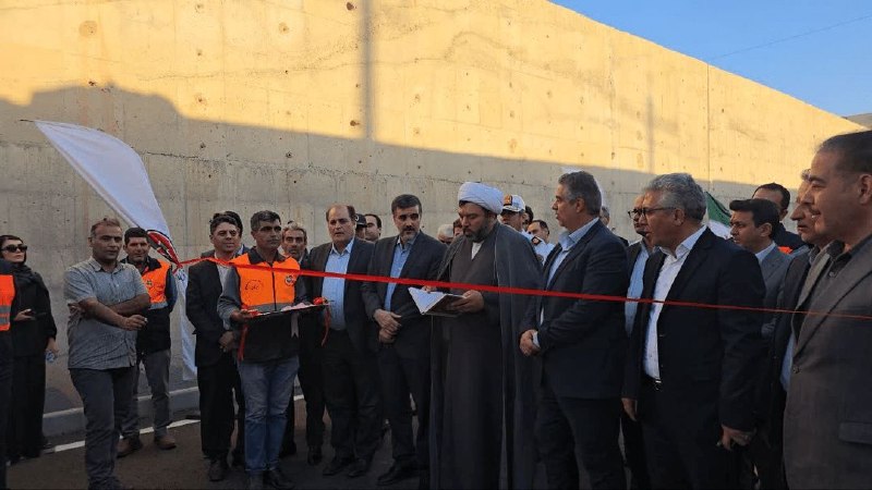 اخبار استان مرکزی: ٢ هزار کیلومتر از راههای روستایی کشور بهسازی و آسفالت شد🔹️ رئیس سازمان راهداری و حملونقل جادهای: طی پنج ماه گذشته حدو