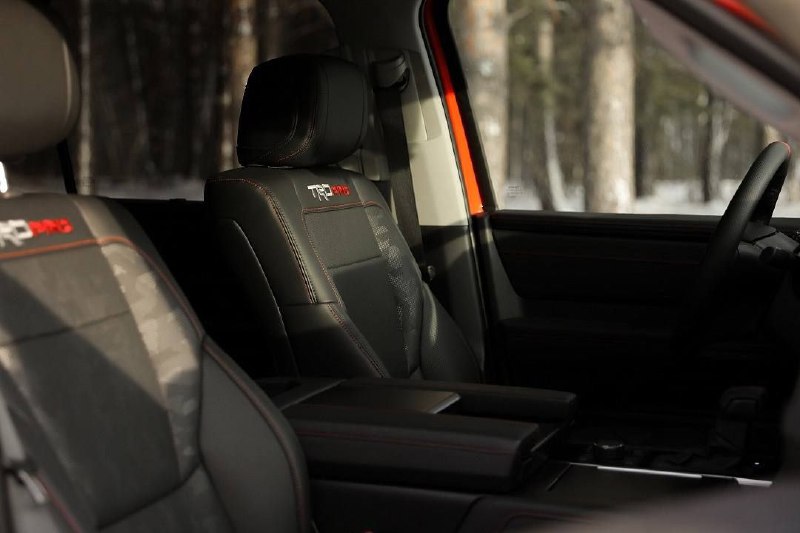 Toyota Sequoia от Arctic Trucks 5