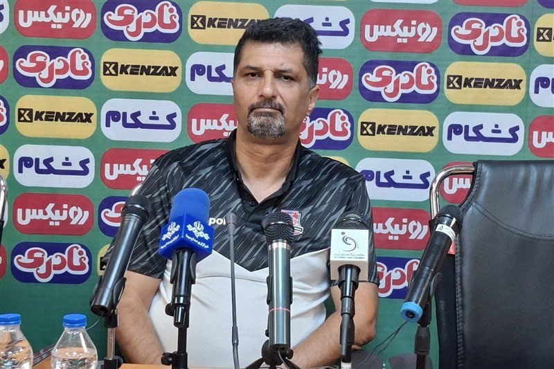 🌟قائمشهریها🌟: ❌مجتبی حسینی سرمربی نساجی درباره ادامه کارش در این باشگاه: هیچ مربیای تضمین ندارد و نتایج او تضمین کارش است. فکر میکنم