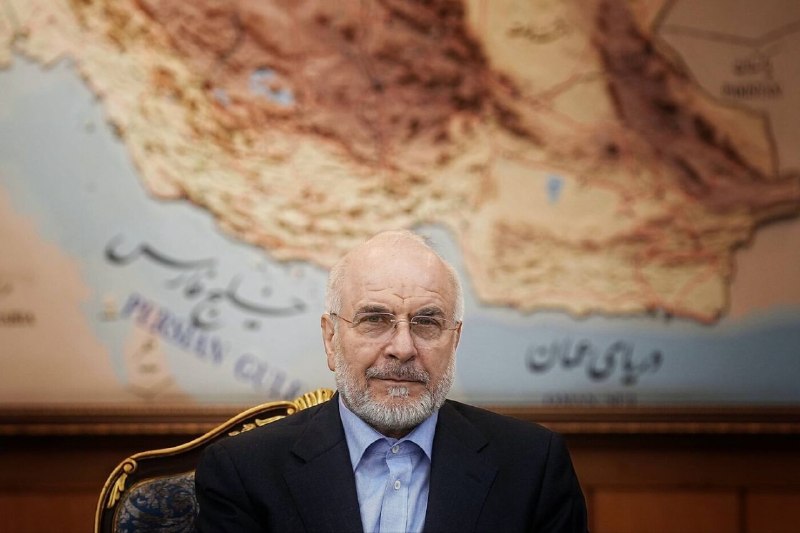 اطلاعات‌ آنلاین: پاسخ قالیباف به نامه مدیر مسئول کیهان؛ مذاکره را نه مطلقاً خیر می‌دانم نه مطلقاً شرمحمدباقر قالیباف، رئیس مجلس شورای اسل