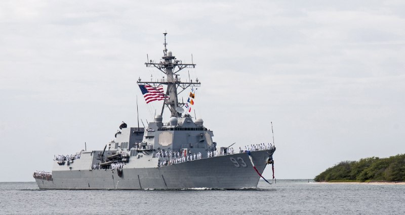 Iranian Naval Force: فرماندهی نیروی دریایی ایالات متحده دو ناوشکن مدرنشده — «چان-هون» (USS Chung-Hoon, DDG 93) و «جیمز ای. ویلیامز» (USS Jam