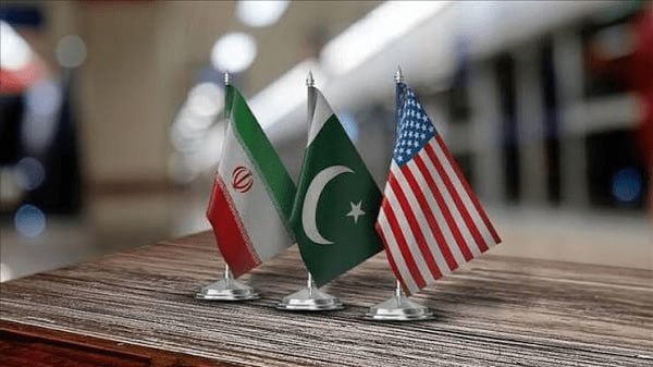 فارس بینالملل و سیاست خارجی: ادعای «ریانووستی» درباره احتمال اعلام آتشبس بین ایران و آمریکا🔹 یک شبکه روسی شامگاه سهشنبه به نقل از منابع پاکستانی و