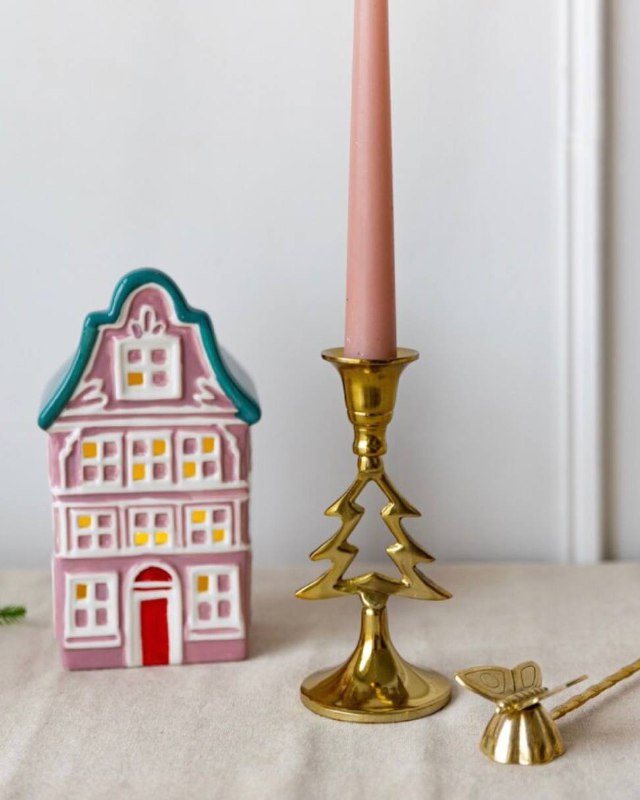 Этот подсвечник Christmas Tree в форме елки призван дарить хорошее настроение и создавать атмосферу праздника на вашем столе, камине или стеллаже. ... - изображение 2 - этот, подсвечник, christmas