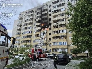 Банки требуют включать риск ударов БПЛА в ипотечное страхование. Без этого ставку могут повысить Российские банки начали требовать от ипотечных заемщиков страховать жилье от повреждений при атаках беспилотников и падении их обломков. Без этого банк может п