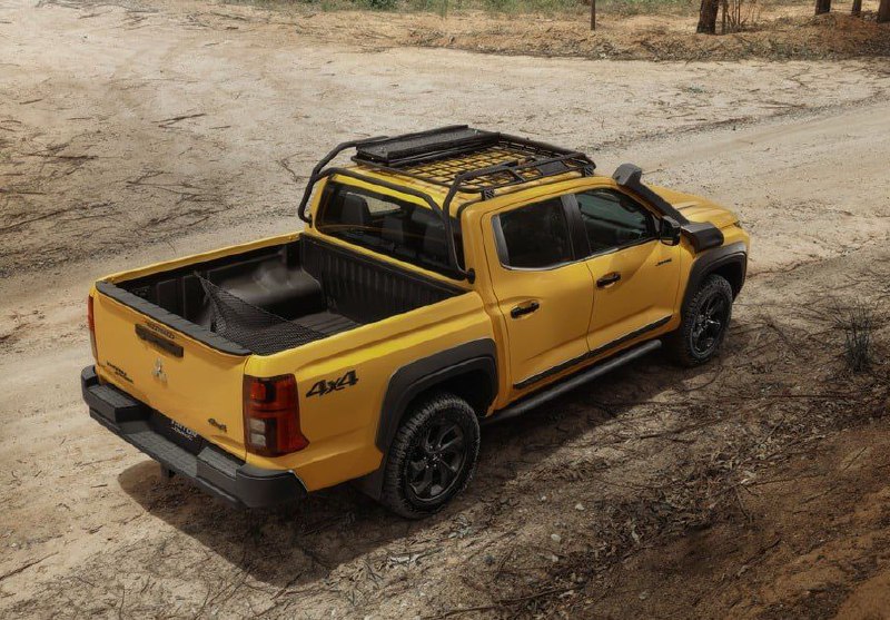 Mitsubishi L200 получил внедорожную версию Savana 2