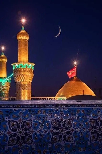 صراط نیوز | seratnews: 🟢 تصاویر| هلال ماه ربیع الاول بر فراز حرم سیدالشهدا🔹تصاویری از هلال ماه ربیع الاول را بر فراز حرم مطهر اباعبدالله الحسین