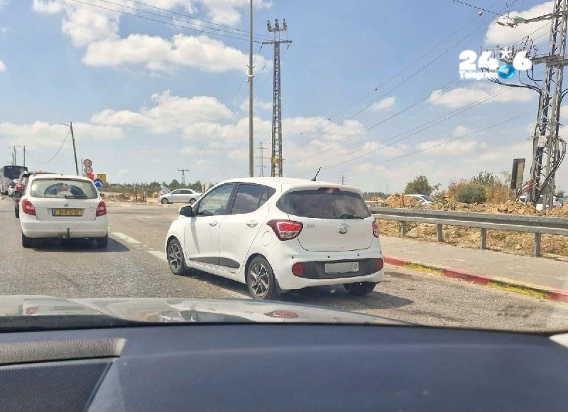 🇮🇱 דוברות המשטרה: חיילת צה"ל חמושה נצפתה עולה לרכב פלסטיני. מחשש לחטיפה, כוחות הוקפצו ואיתרו את הרכב, כשב…