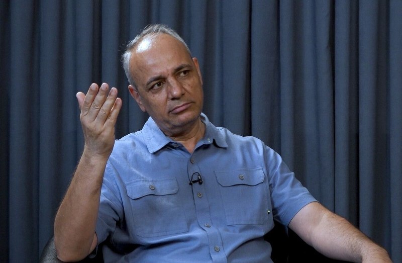 فرارو: احمد زیدآبادی: اگر راه تفاهم باز نشود، وضعیت ایران فاجعهآمیز خواهد بودنبود ثبات سیاسی، امکان شکلگیری یک اقتصاد قابل پی