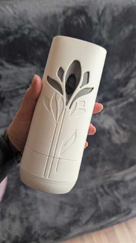 Продам автоматический распылитель (освежитель)