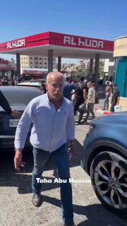כלי רכב נערמים משבע בבוקר. אזרח זועם מדבר על משבר הדלק ששוטף את הגדה המערבית.
