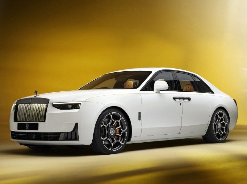 Rolls-Royce Black Badge Ghost '2024 2